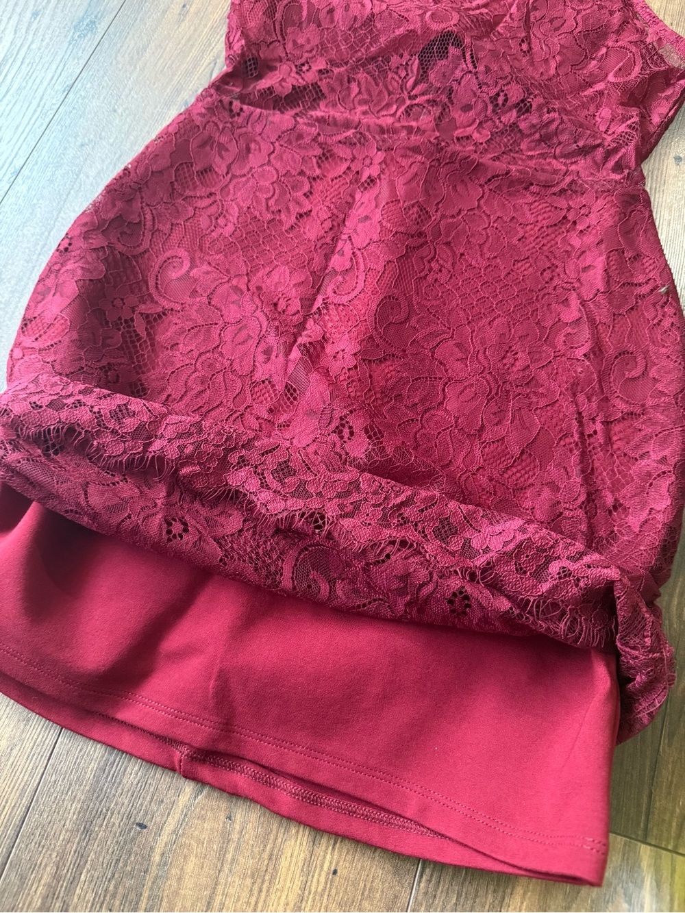 NBD Women’s Wine Red Floral Lace Sheath Cocktail Midi Dress Size S NWT - Picture 9 of 11